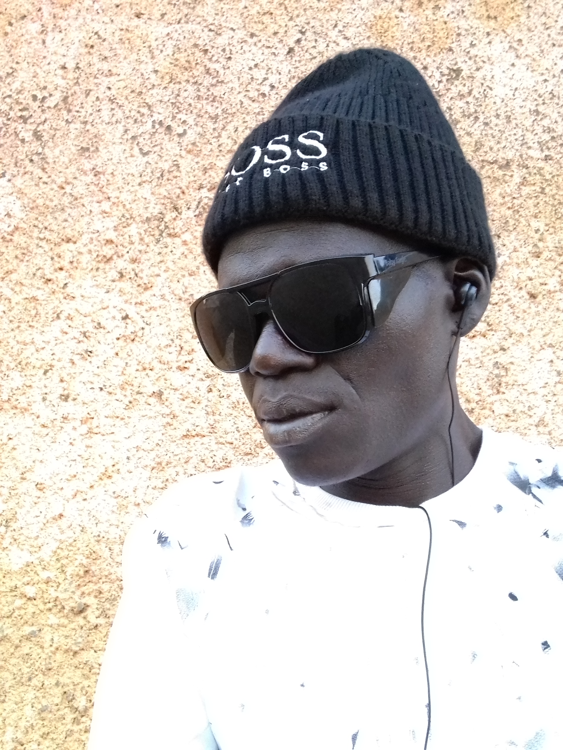 Mzee White Da Senior profile